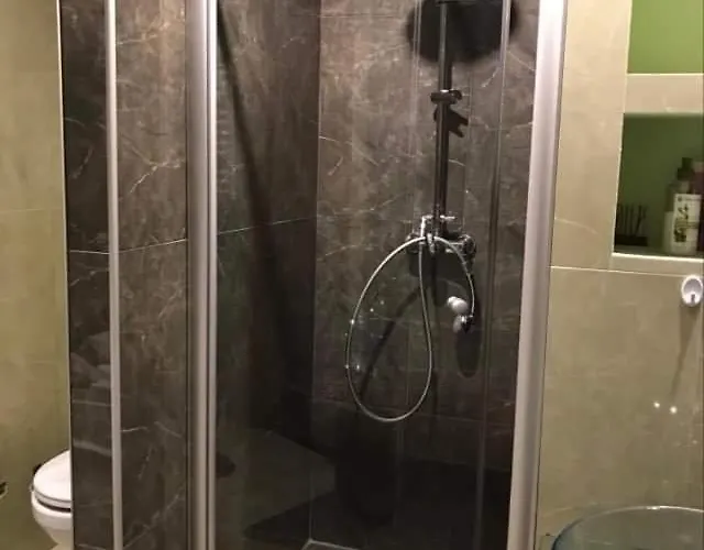 затишна в спальному районі Apartamento Leópolis